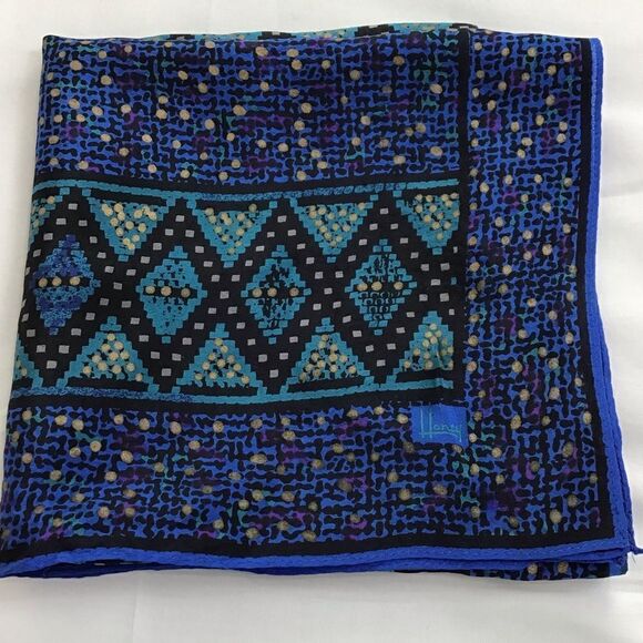 Vintage Honey 100% Printed Silk Scarf Excellent PreOwned Condition 31” X 30” - Picture 1 of 7